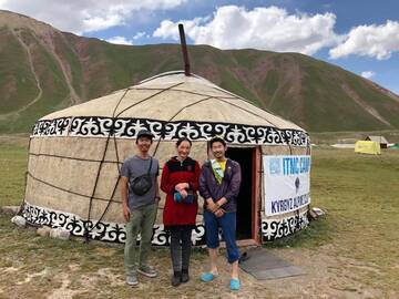 Фотографии Гостевой дом Yurt Camp Peak Lenin G.B г. Akbeit (Киргизия) №1 Фото Гостевой дом Yurt Camp Peak Lenin G.B г. Akbeit 1